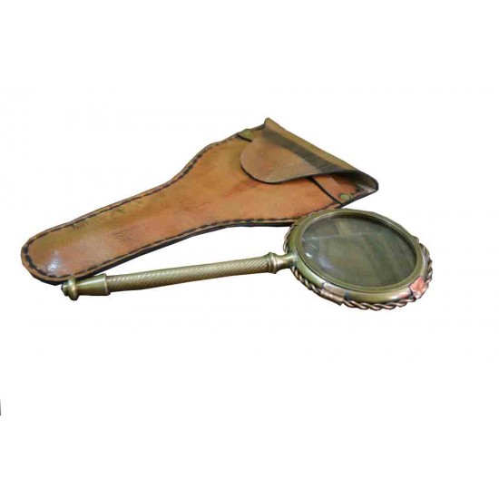 Hand Magnifying